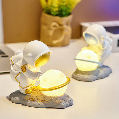 Creative Astronaut Night Light