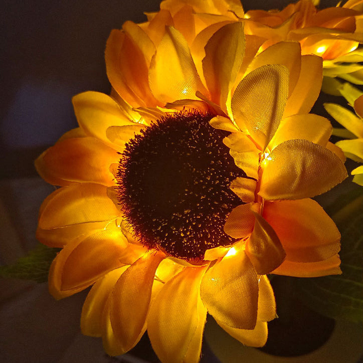 LED Sunflower Lamp