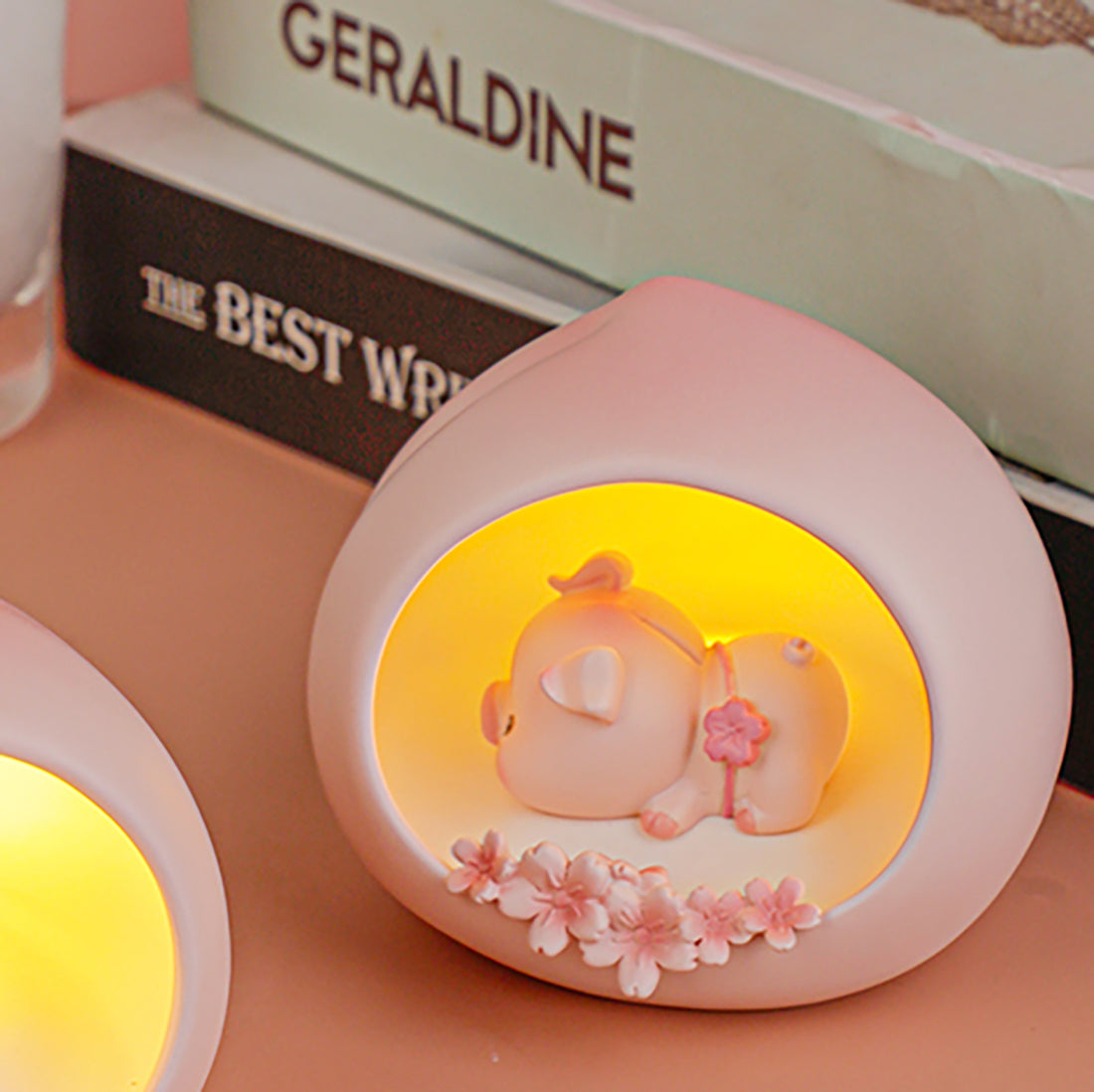 Cute Peach Pig Night Lamp