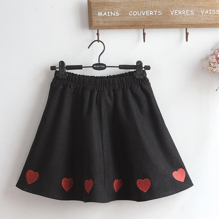 Drawstring heart outlet skirt