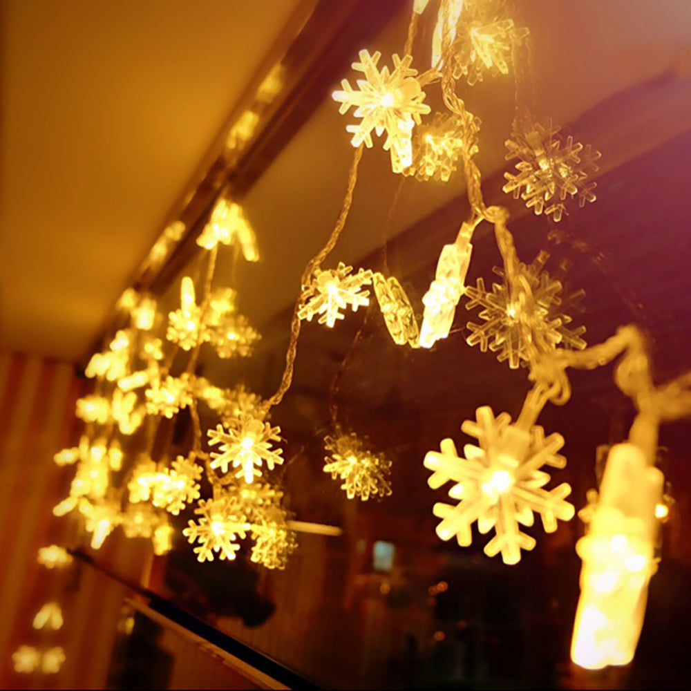 Enchanting Snowflakes Fairy Lights