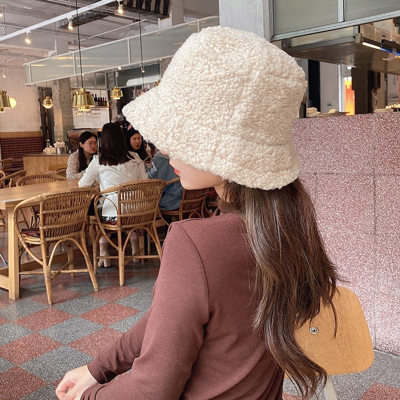 Pompabee store bucket hat