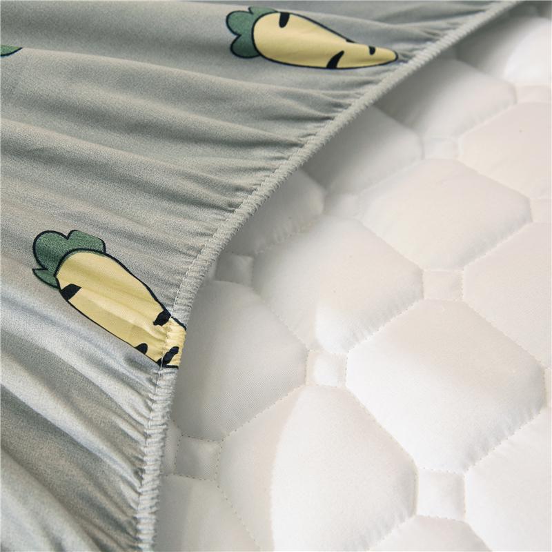 Carrot Quilted Fitted Bedsheet