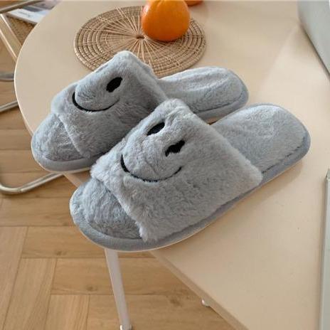 Smile Open-toe Plush Slippers