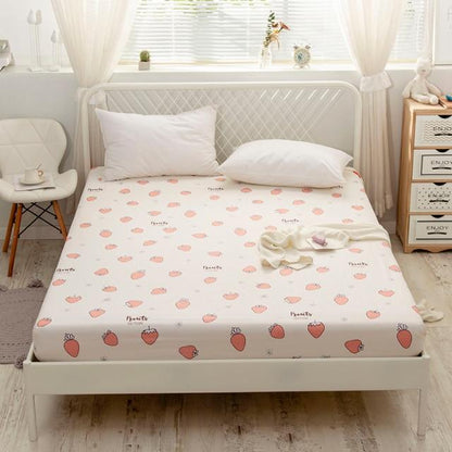 Strawberry Cream Fitted Bedsheet