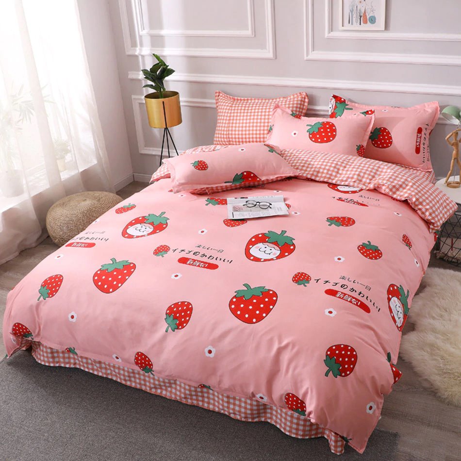 Sweet Strawberry Print Bedding Set