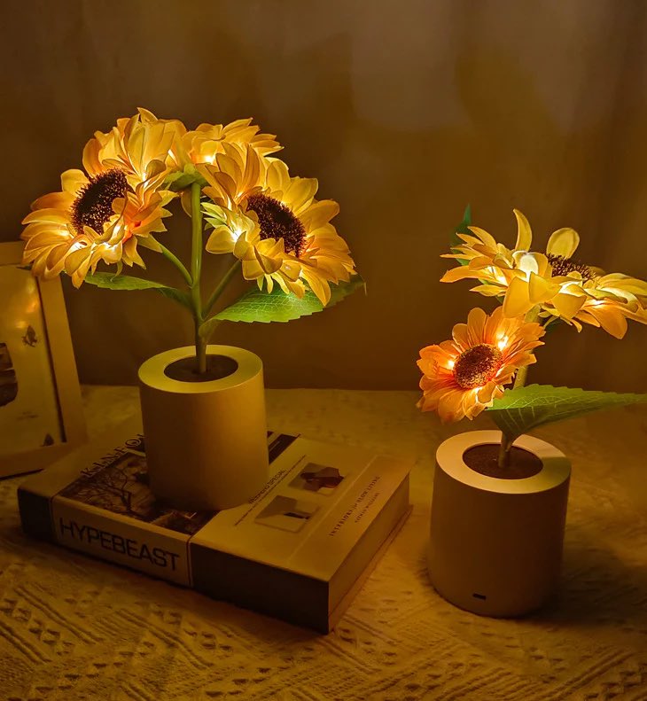 LED Sunflower Lamp